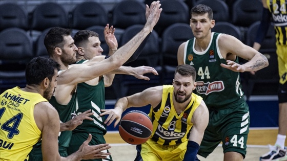 Fenerbahçe'den Yunanistan temsilcisi Panathinaikos'a fark