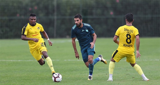 Fenerbahçe, hazırlık maçında İstanbulspor’u 3-0 mağlup etti