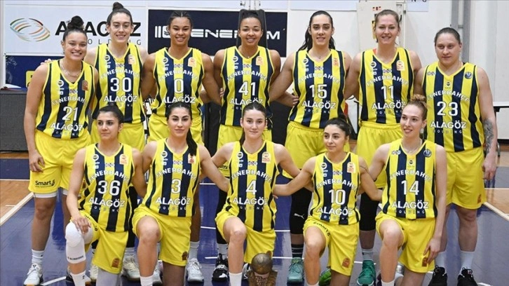 Fenerbahçe Kadın Basketbol Takımı, gözünü çifte kupaya dikti