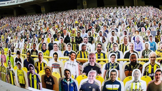 Fenerbahçe Kulübü Ülker Stadı'na taraftar kartonetleri yerleştirdi