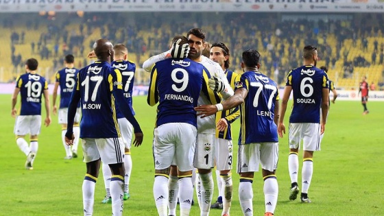 Fenerbahçe'nin 3 puanı santrforlarına bağlı