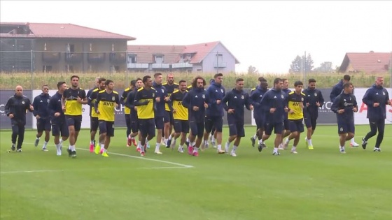 Fenerbahçe'nin Avusturya kampı başladı