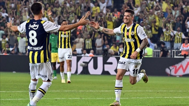 Fenerbahçe sahasında avantaj yakaladı