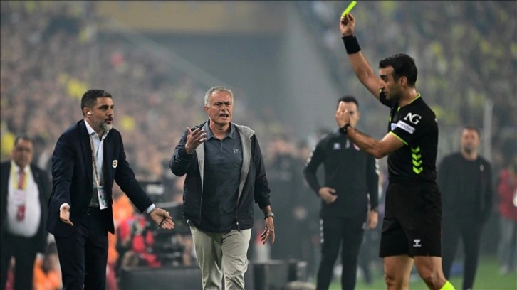 Fenerbahçe Teknik Direktörü Jose Mourinho, basın toplantısına katılmadı