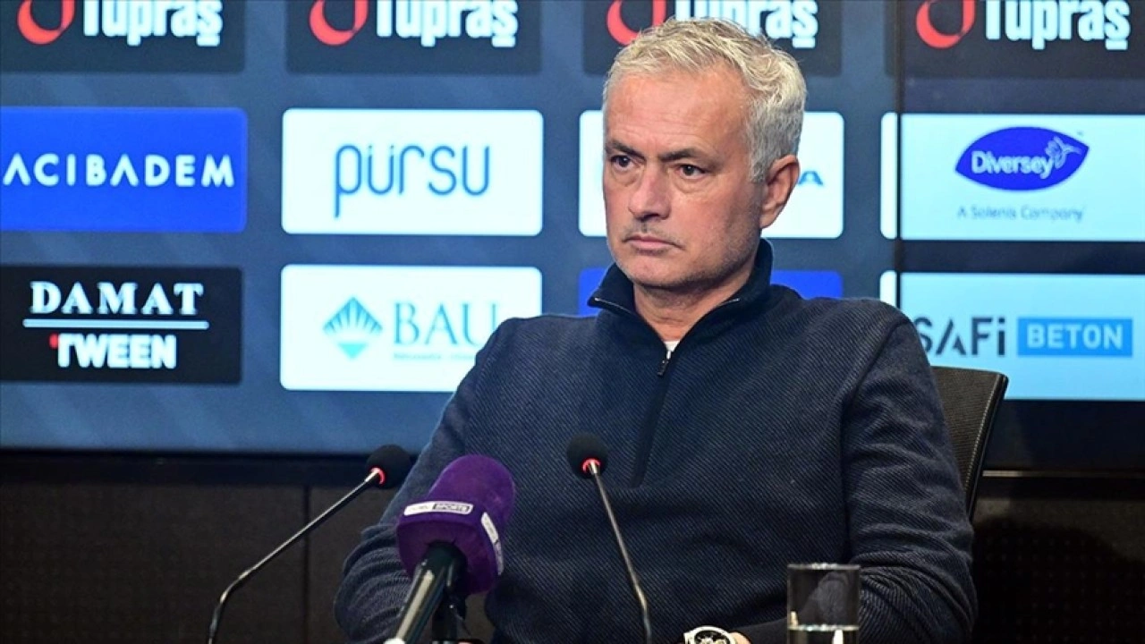 Fenerbahçe Teknik Direktörü Mourinho: Bugün hak edenin kaybettiği bir maçtı