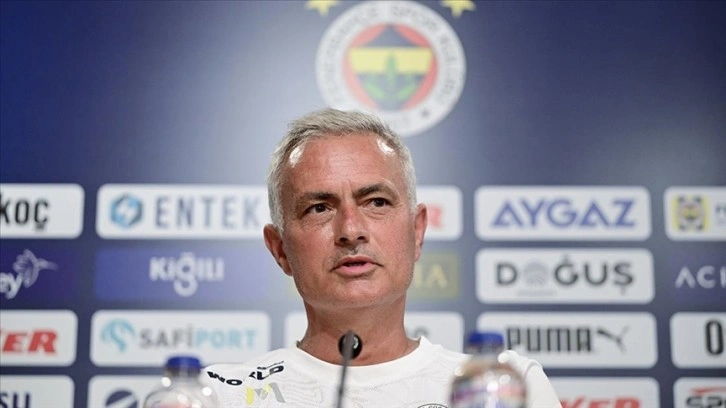 Fenerbahçe Teknik Direktörü Mourinho: Şampiyonlar Ligi'ne katılmak için elimizden geleni yapaca