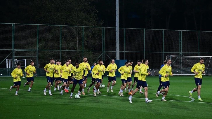 Fenerbahçe, UEFA Avrupa Ligi için kadrosunu bildirdi