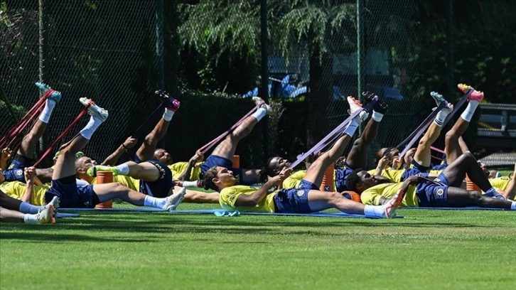 Fenerbahçe'de yeni sezon hazırlıkları sürüyor