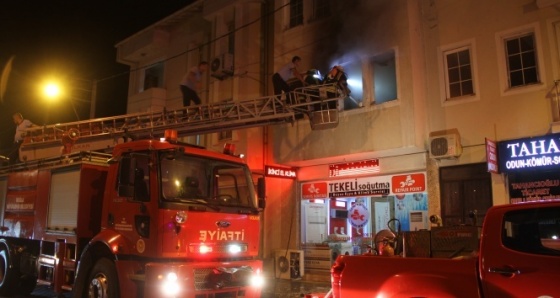 Fethiye'de yangın, evi kullanılmaz hale getirdi