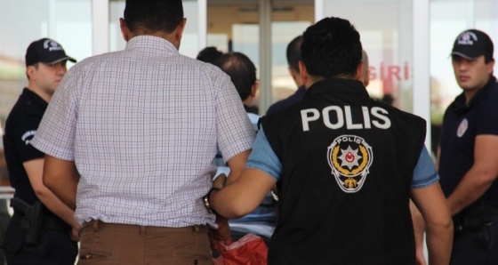 FETÖ operasyonunda 9 polis gözaltına alındı