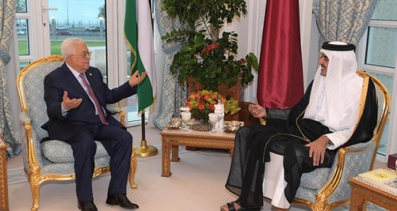 Filistin Devlet Başkanı Abbas Doha'da Katar Emiri ile görüştü
