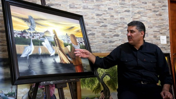 Filistinli ressam 'Büyülü Şehir'de Kudüs'ü anlatıyor