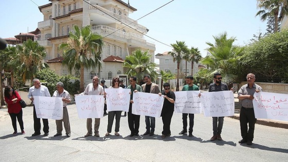 Filistinliler Hindistan Başbakanı Modi'yi protesto etti