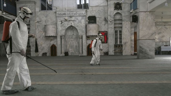 Fırat Kalkanı bölgesinde camiler dezenfekte ediliyor
