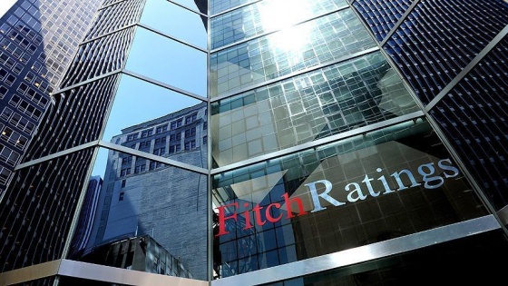 Fitch Katar'ın kredi notunu izlemeye aldı