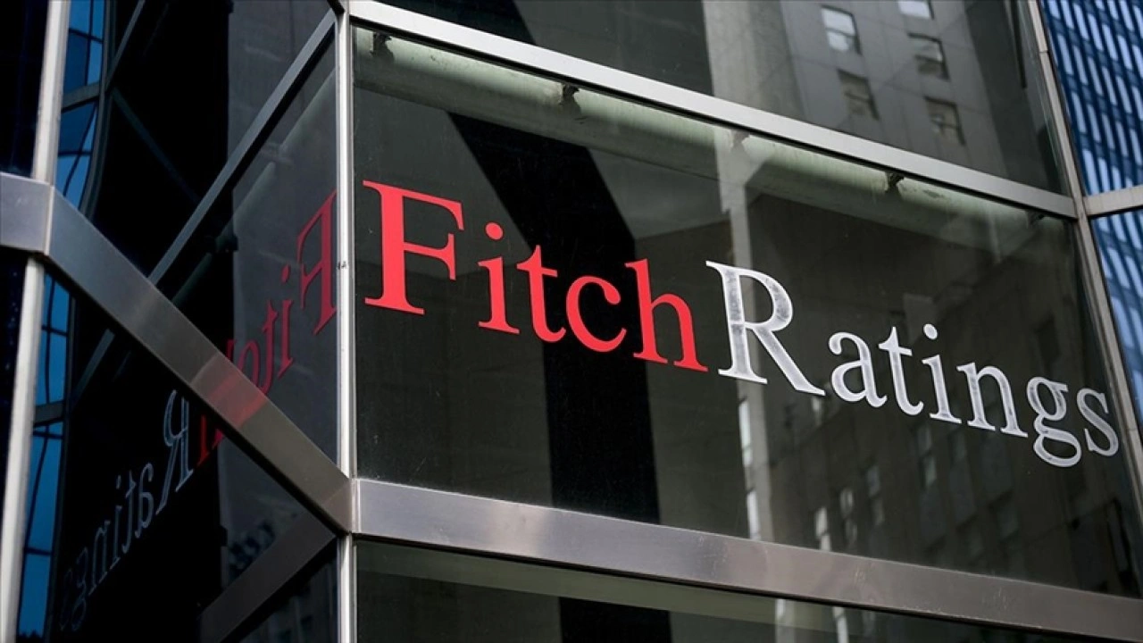 Fitch Ratings: Daha fazla büyüme olmazsa Almanya'nın kredi notu baskı altında kalabilir