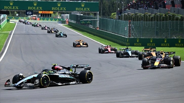 Formula 1'de heyecan Hollanda'da devam edecek