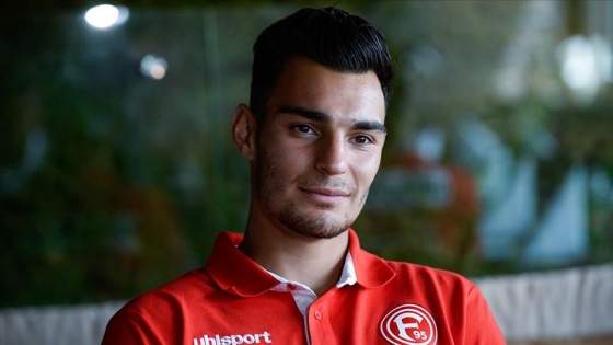 Fortuna Düsseldorf, Kaan Ayhan'ın sözleşmesini uzattı