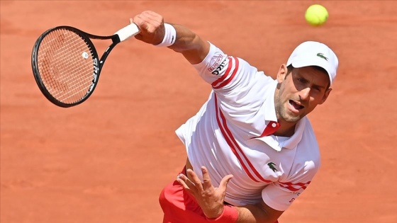 Fransa Açık'ta Djokovic, rakibi Musetti'nin 5. sette sakatlanması sonrası çeyrek finale çıktı