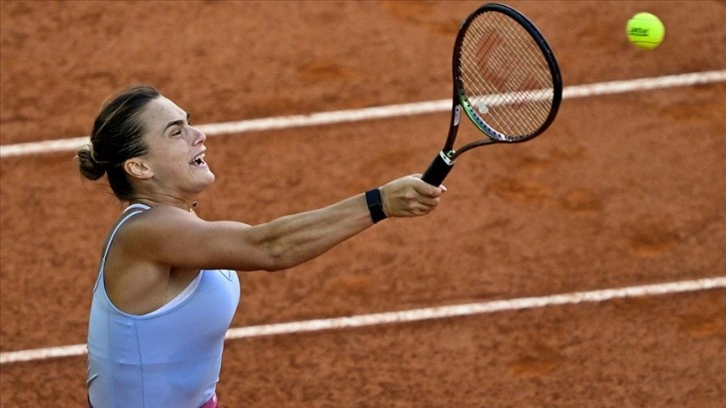 Fransa Açık'ta Sabalenka ile Muchova yarı finale yükseldi