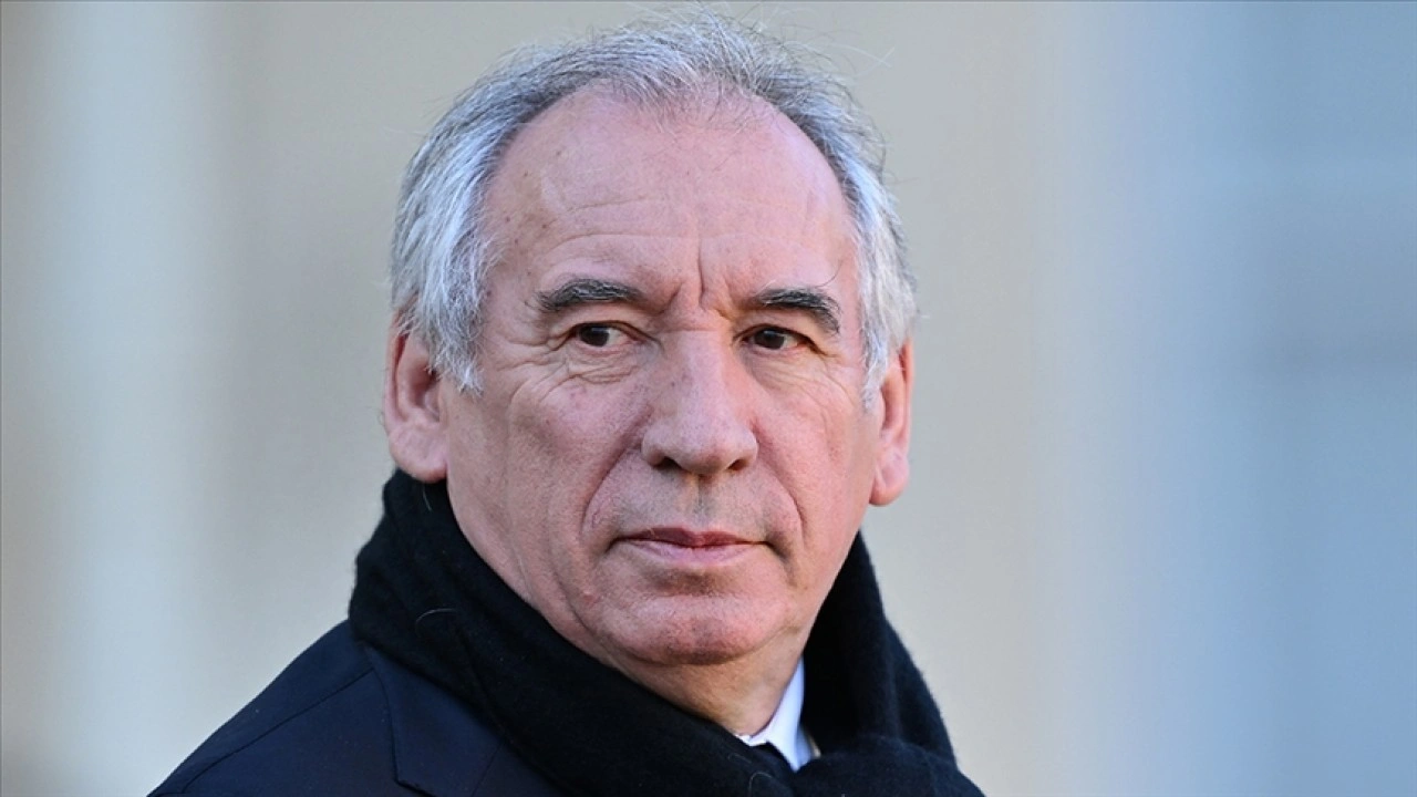 Fransa Başbakanı Bayrou'nun göç konusunda "istila" yorumu tartışmalara yol açtı