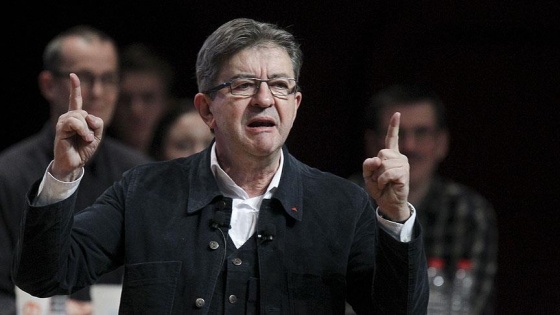 Fransa'da aşırı sol aday Melenchon yükselişte