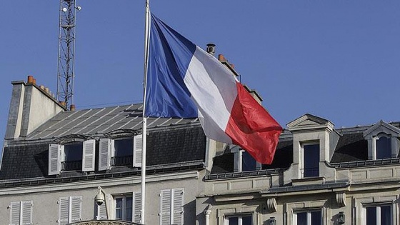 Fransa'dan sığınmacılara referandum kararına iptal