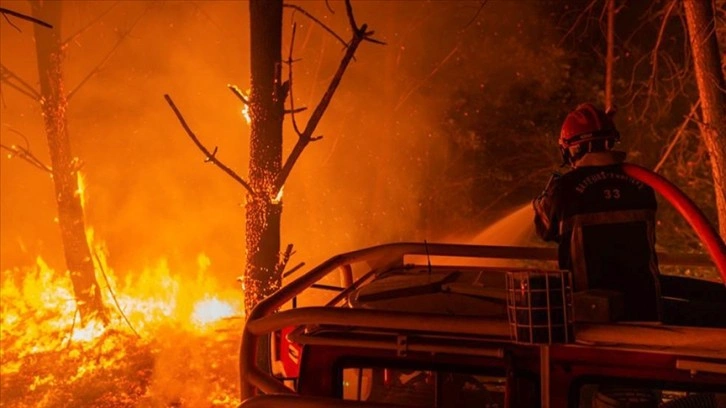 Fransa'nın Gironde bölgesindeki iki yangından biri 45 gün sonra söndürülebildi