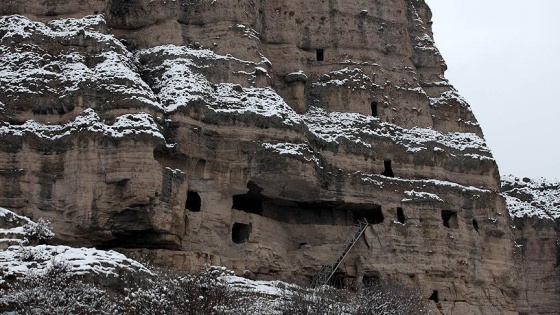 Friglerin 3 bin 200 yıllık kaya evleri turizme kazandırılacak