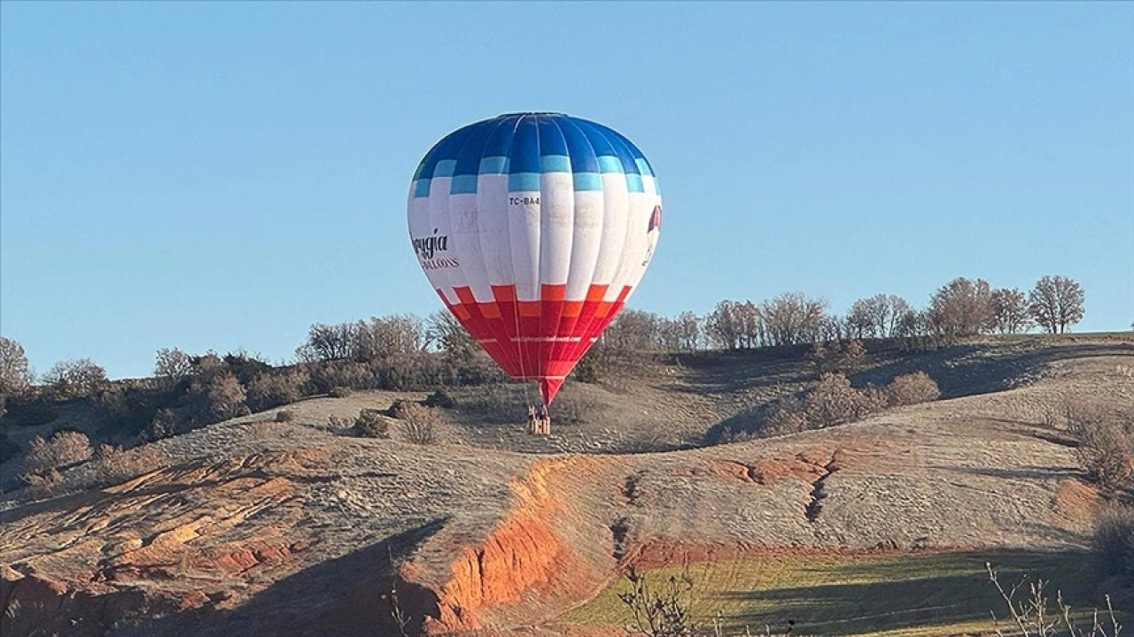 Frigya'da sıcak hava balonu uçuşları artıyor