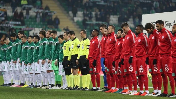 Futbol maçlarında şehitler için saygı duruşu yapılacak