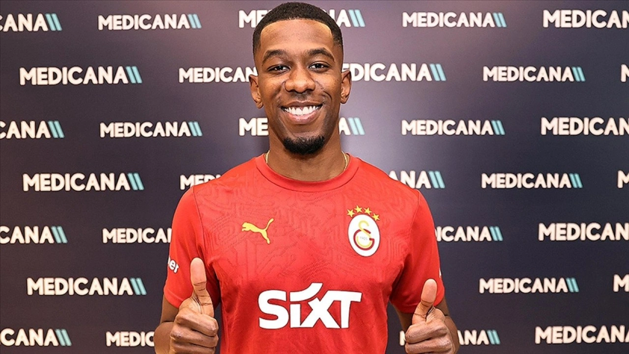 Galatasaray, Carlos Cuesta transferini açıkladı