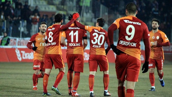 Galatasaray, Elazığspor'u 4 golle geçti