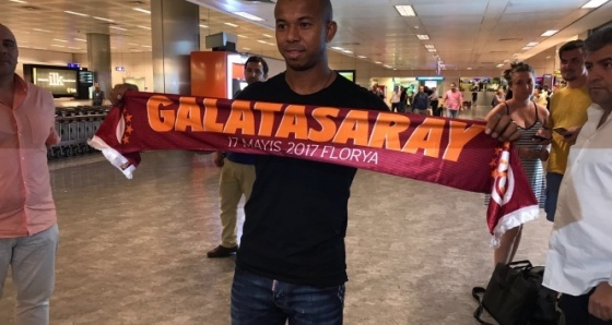 Galatasaray’ın yeni transferi Mariano, İstanbul’da