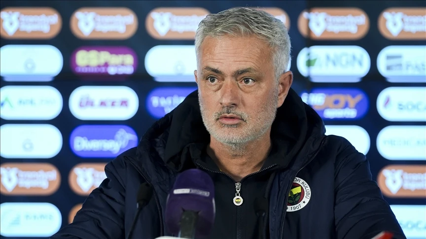 Galatasaray, Jose Mourinho'yu 'Irkçılık' iddiasıyla UEFA ve FIFA'ya şikayet edecek