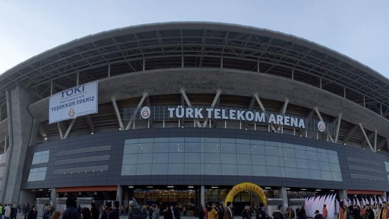 Galatasaray stadının ismini değiştirdi