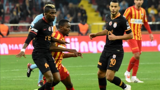 Galatasaray zirve takibini sürdürüyor