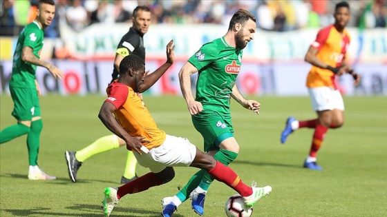 Galatasaray zorlu deplasmandan 3 puanla döndü