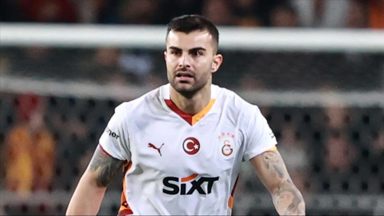 Galatasaraylı futbolcu Abdülkerim Bardakcı, PFDK'ye sevk edildi