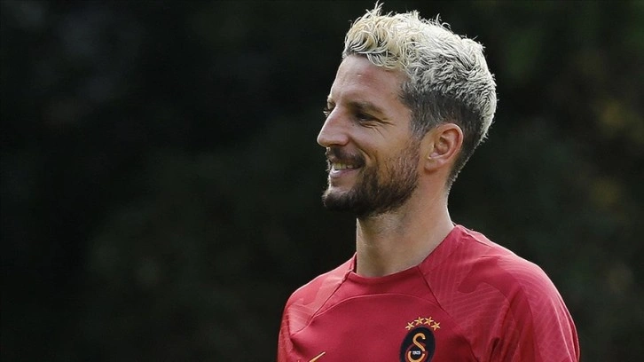 Galatasaraylı futbolcu Mertens, başarıdan emin