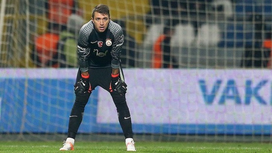 Galatasaraylı kaleci Muslera'da kırık tespit edildi