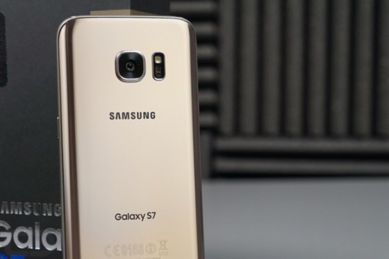 SAMSUNG Galaxy S7'nin Türkiye fiyatı netleşiyor