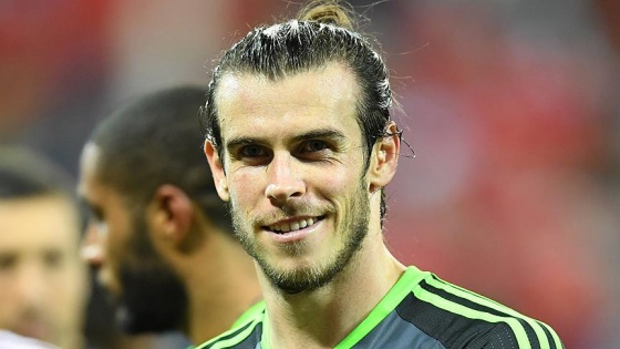 Galler'de yılın futbolcusu yine Bale