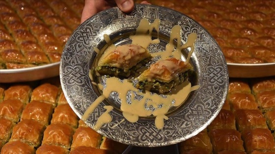 Gastronomi kentinin yeni lezzeti &#039;tahinli baklava&#039;