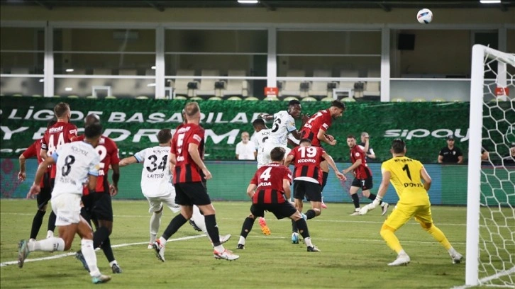 Gaziantep FK sezona galibiyetle başladı