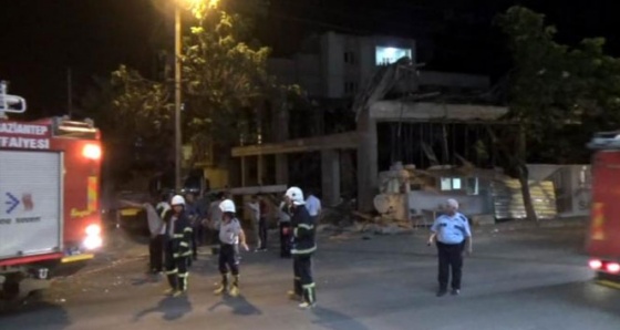 Gaziantep'te inşaat çöktü: 3 yaralı