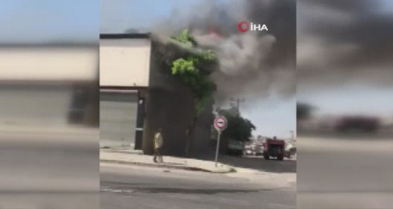 Gaziantep'te masa sandalye imalathanesinde yangın