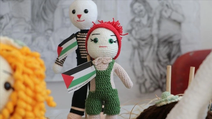 Gaziantepli annelerden Filistinli çocuklara "el emeği göz nuru" bebekler