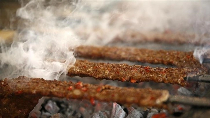 Gaziantep'te 'dünyanın en uzun kebabı' için rekor denemesi yapılacak