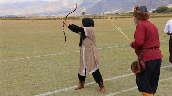 Geleneksel Türk okçuluğunda lisanslı sporcu sayısı 21 bini aştı